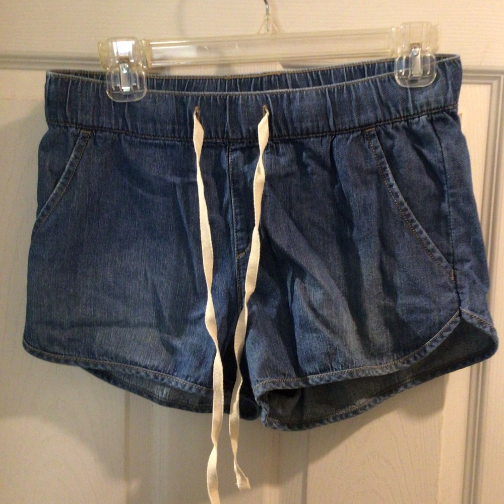 ROXY Jean shorts , surf shorts . NWT size xs